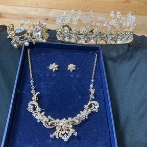 Tiara set